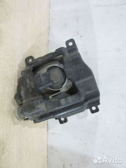 Фара противотуманная левая Land Cruiser (200)