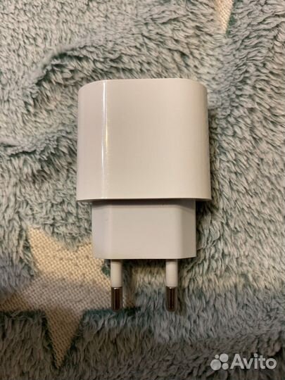 Блок питания iPhone 11 Type-C 20W