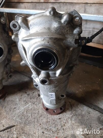 Редуктор передний Bmw X5 F15 4.0 N57D30B 2013-2018