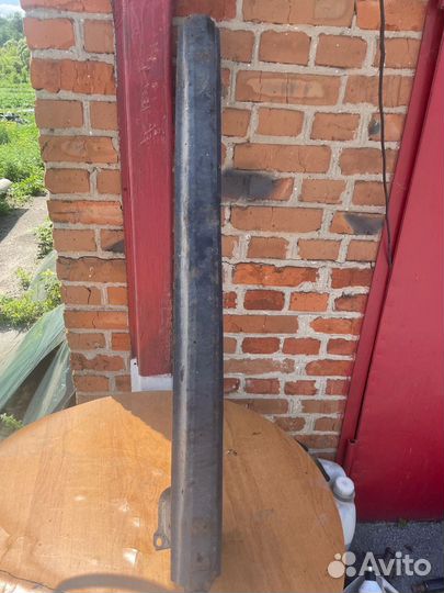 Задний усилитель бампера skoda fabia 2