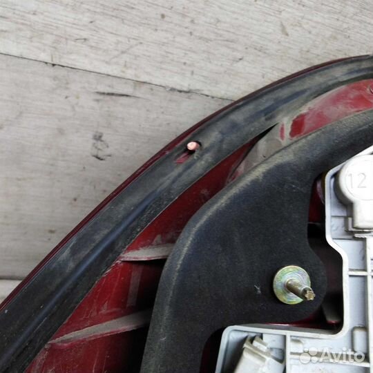 Фонарь задний правый Ford Mondeo 3