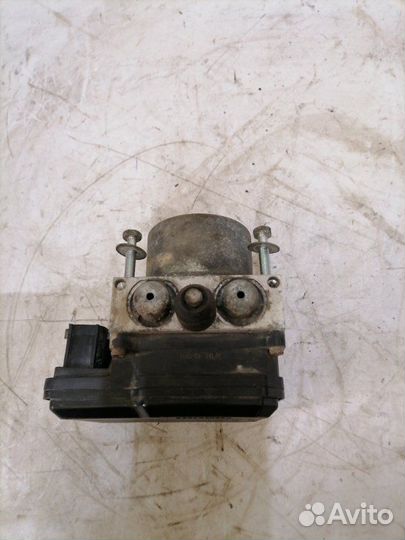 Блок ABS Nissan X-Trail T31 2.5 4X4 2008