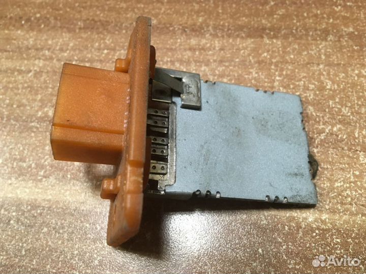 Резистор отопителя Kia Ceed 2