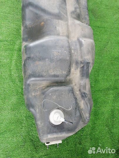 Бензобак Ford Explorer XLT 4.0 2006