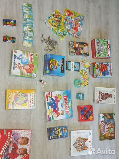 Настольные игры и пазлы