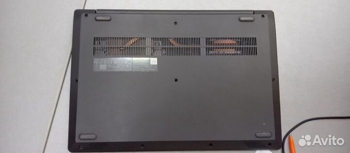 Ноутбук lenovo V15 IGL Pentium Silver N5030