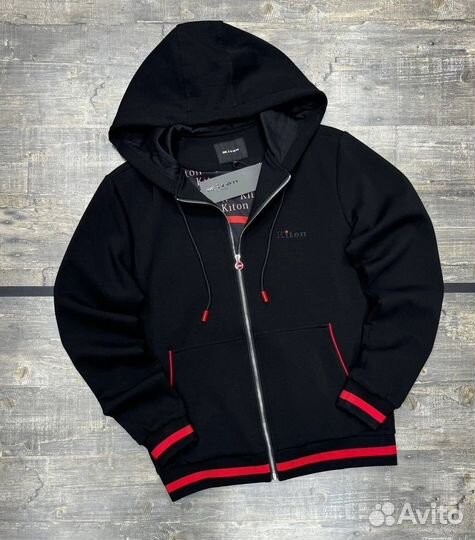 Спортивный костюм Kiton (46-56) для динамичных людей