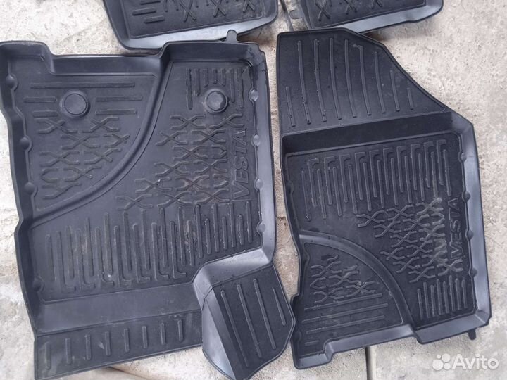 Коврики оригинальные для ладыВеста