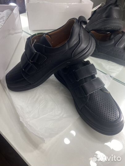 Туфли для мальчика 36р
