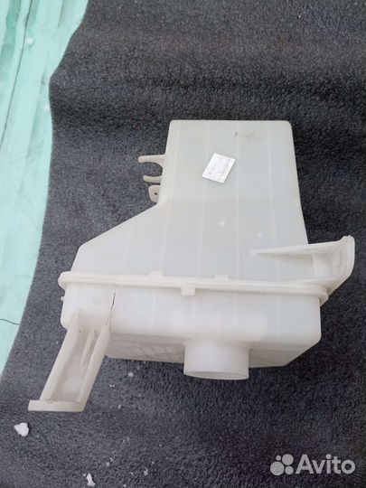 Бачок омывателя рест Hyundai Getz