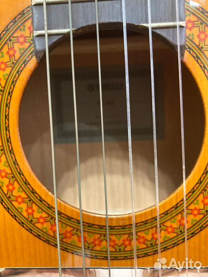 Гитара Yamaha c40