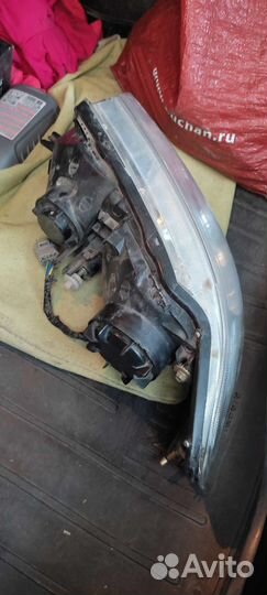 Фара Ниссан альмера классик передняя, правая