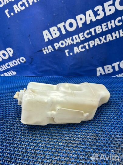 Бачок расширительный Honda Cr-V 1 внедорожник 1999
