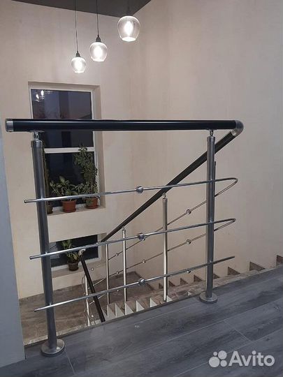 Перила, поручни, ограждения из нержавеющей стали