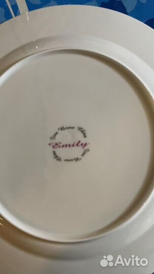 Обеденный и чайный сервиз Emily Fine Bone China