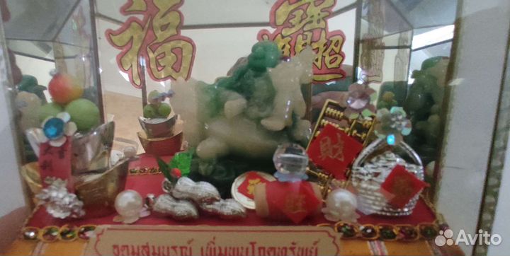 Статуэтки фигуры