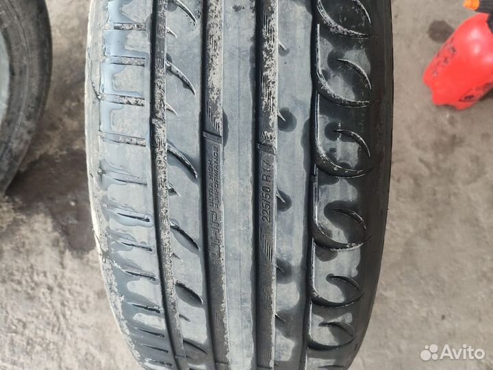 Tigar UHP Ultra High Performance 225/50 R17 98W