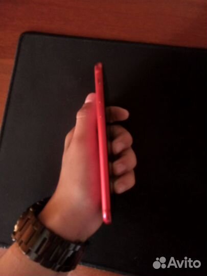 iPhone SE (2020), 64 ГБ