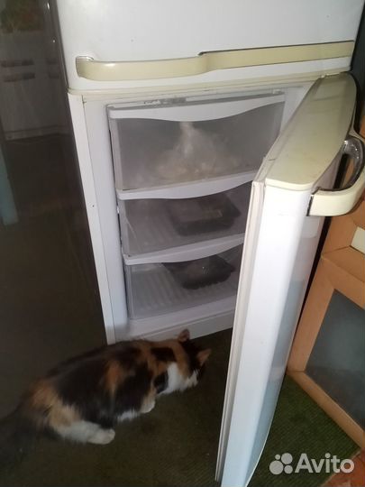 Холодильник бу samsung