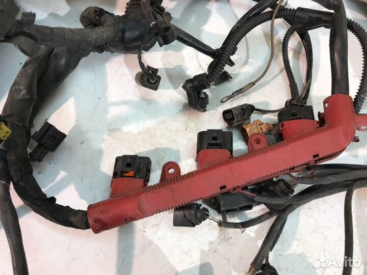 Проводка двигателя Audi A8 D4 3.0 2013