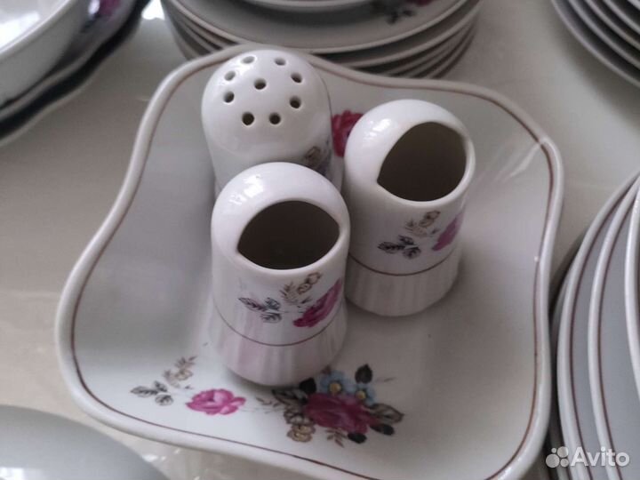 Столовый сервиз