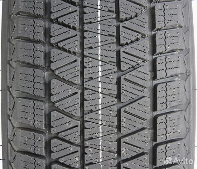 Bridgestone Blizzak DM-V3 255/55 R19 111