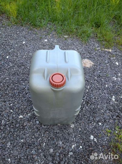 Канистра для бензина 50 литров