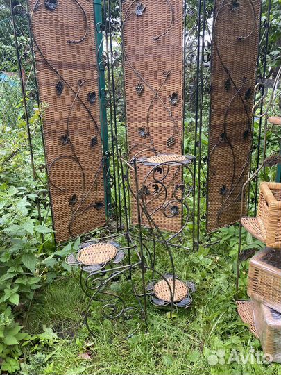 Садовая плетеная мебель
