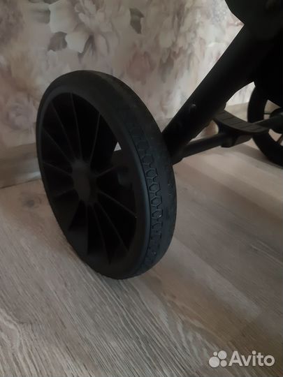 Прогулочная коляска indigo