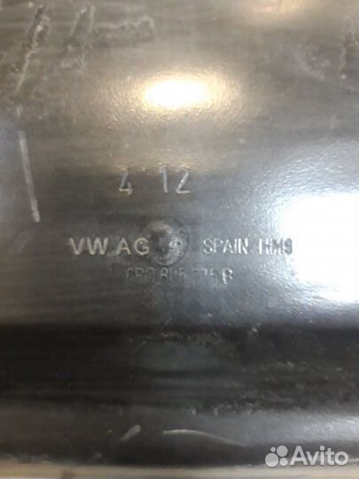 Водосток лобового стекла Volkswagen Polo