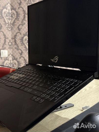 Asus rog strix hero ll