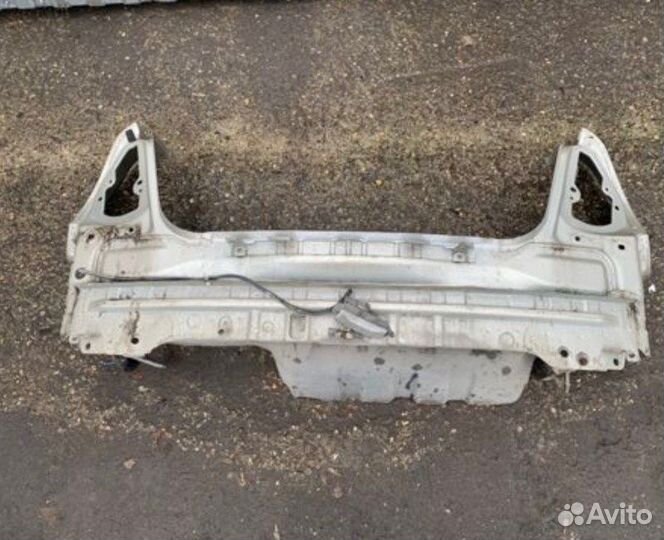 Задняя панель кузова Renault Simbol LB03 K7J 2006