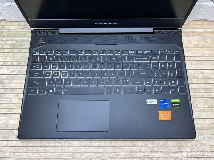 Игровой ноутбук Thunderobot 911 Air Wave D