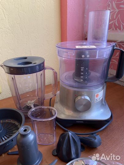 Кухонный комбайн kenwood