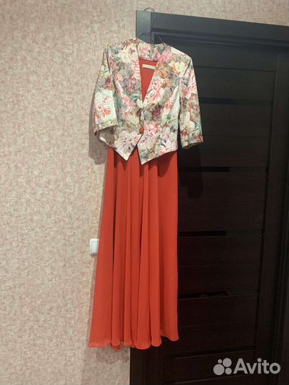 Женская одежда