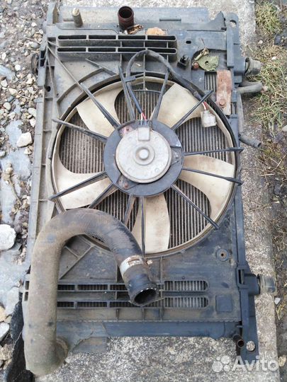 Радиатор в сборе на toyota аурис