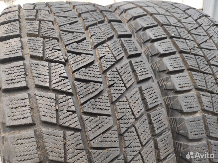 Bridgestone Blizzak DM-V1 285/60 R18