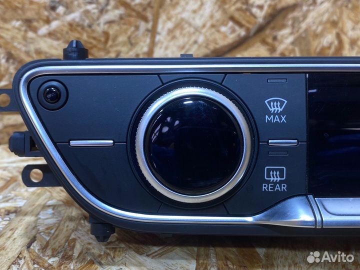 Блок управления печки/климат-контроля Audi A4 B9