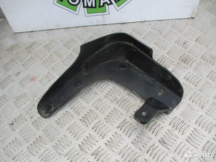 Брызговик передний правый Hyundai IX35