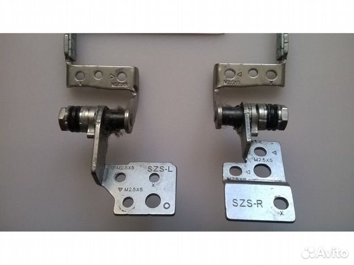 Петли матрицы для Acer Aspire 5551