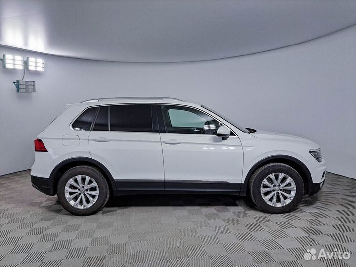 Volkswagen Tiguan 2.0 AMT, 2017, 136 000 км