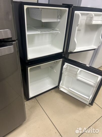 Минихолодильник Shivaki