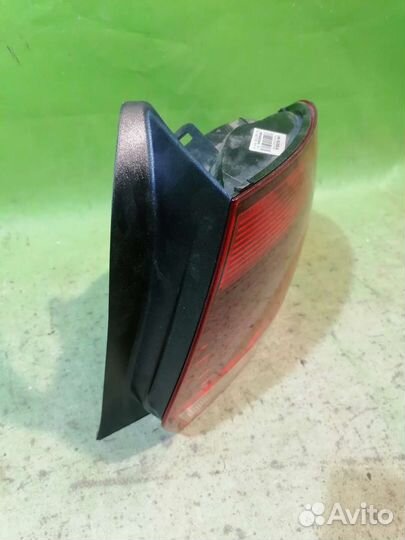 Фонарь задний правый Volkswagen Polo 5