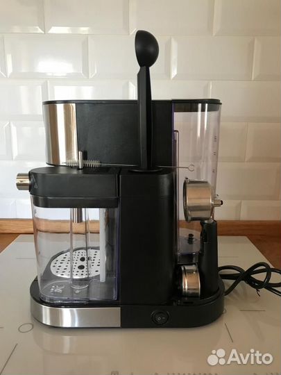 Кофеварка рожковая Kitfort KT-703