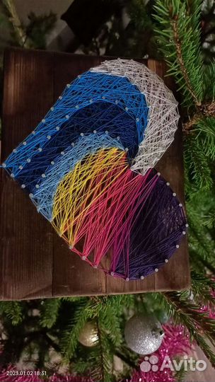 Картина в стиле string-art