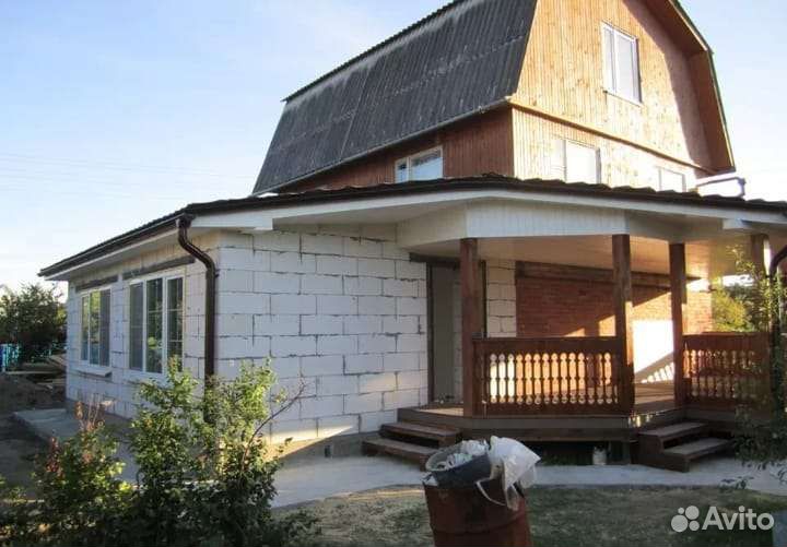 Бригада строителей