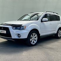 Mitsubishi Outlander 2.0 CVT, 2011, 225 956 км, с пробегом, цена 1 339 000 руб.