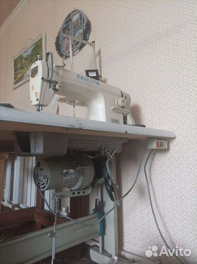 Продам швейную машинку