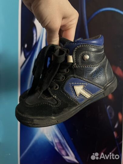 Ботинки демисезонные 27