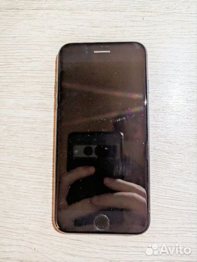 iPhone SE (2020), 64 ГБ